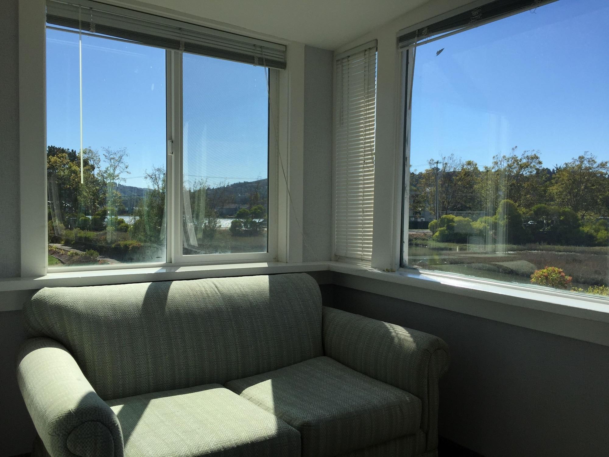 Travelodge By Wyndham Mill Valley/Sausalito Exterior photo