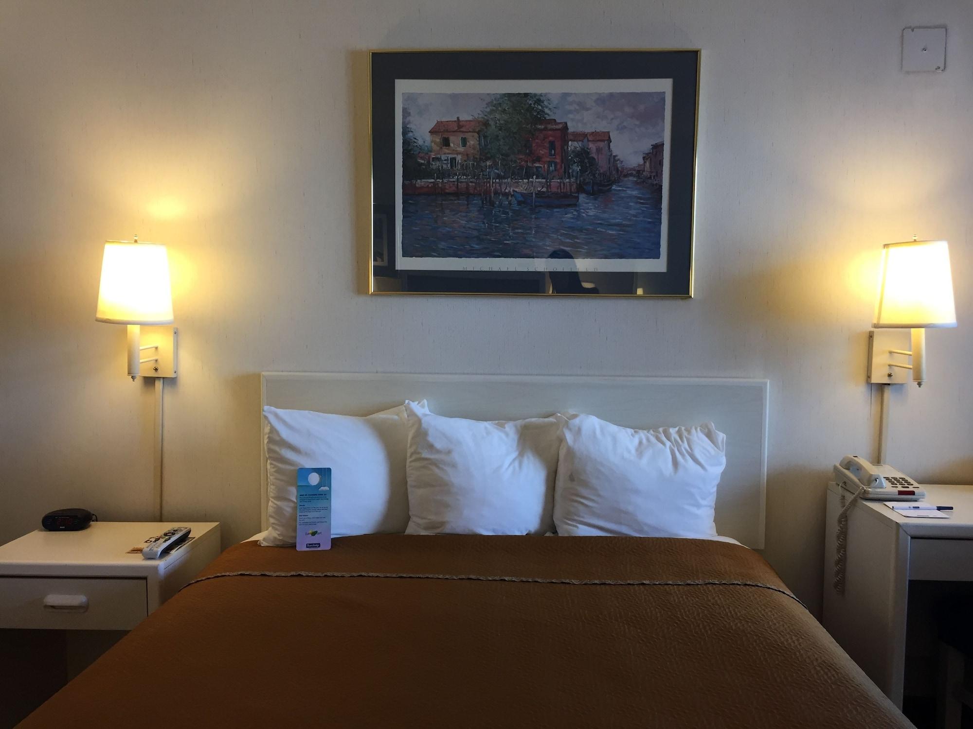 Travelodge By Wyndham Mill Valley/Sausalito Exterior photo